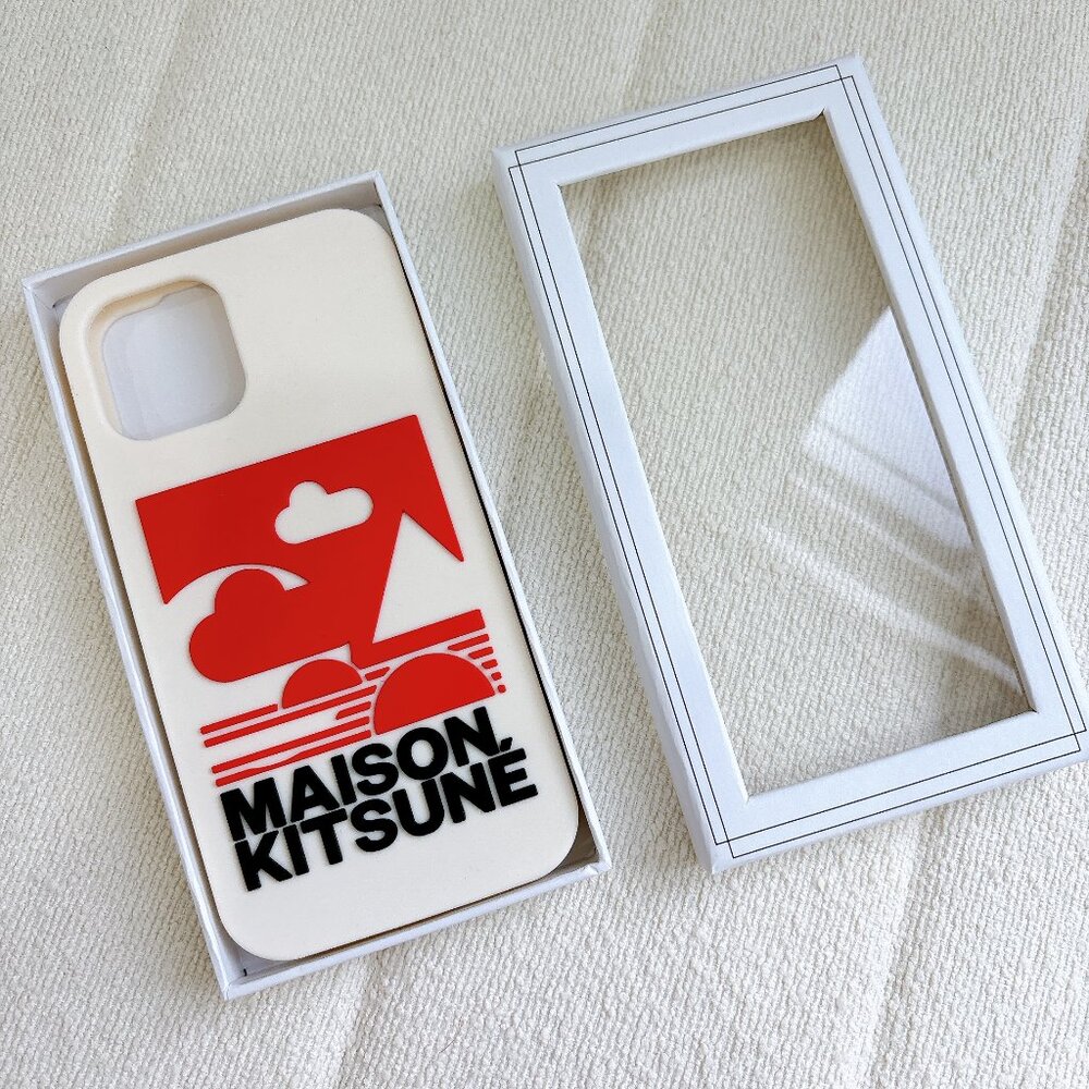 BRAND NEW MAISON KITSUNE IPHONE 12 PRO CASE